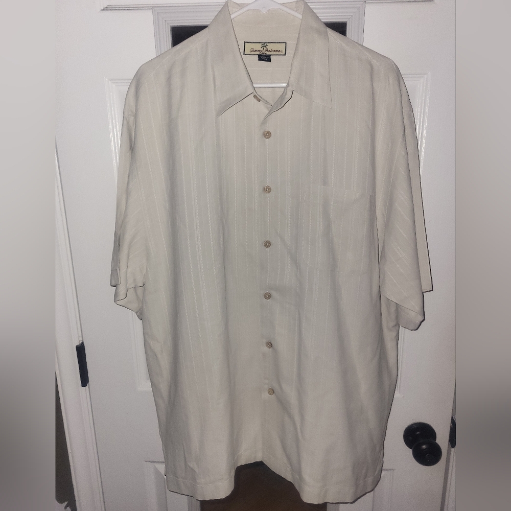 Tommy Bahama Button Down